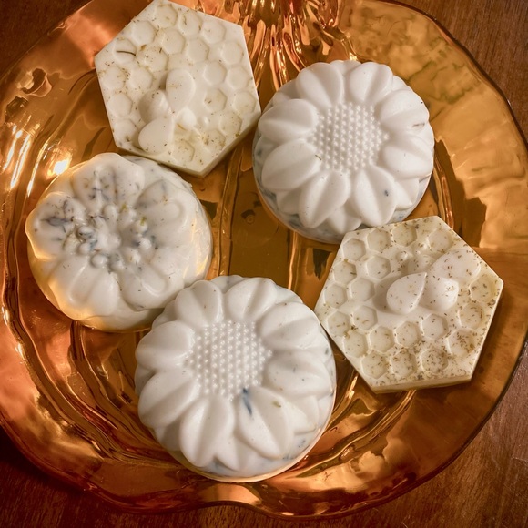 Meet your Posher, Crystal - Picture 4 of 7